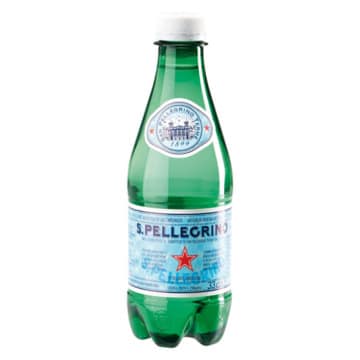 S.Pellegrino : Eau Gazeuse Naturelle en Bouteille Verre 33cl Bouteille en verre verte de S.Pellegrino, eau gazeuse naturelle, avec étiquette bleue, rouge et blanche, format 33cl.